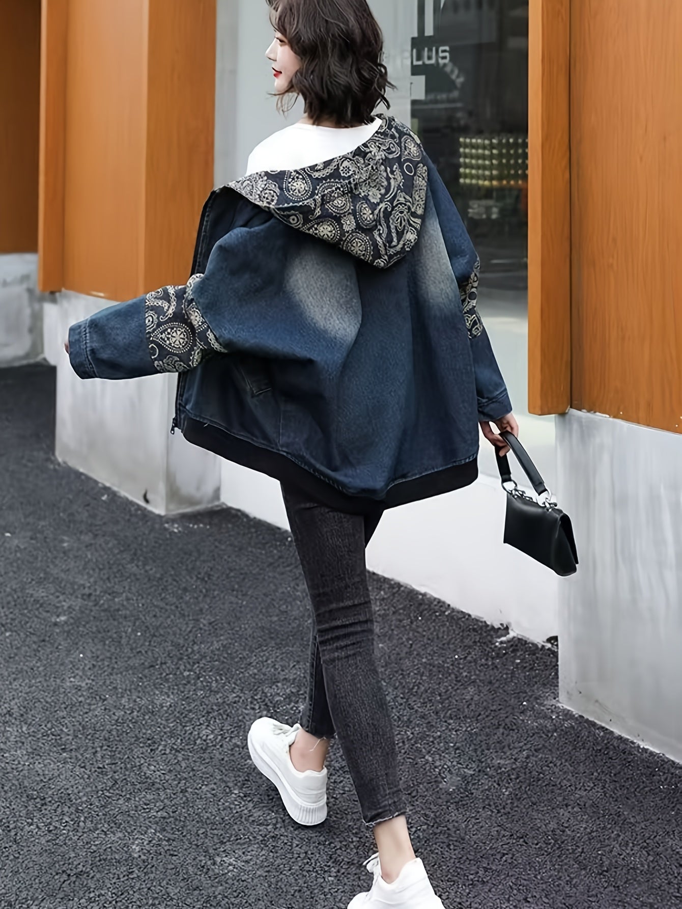 Women'S Vintage-Inspired Denim Jacket with Geometric Pattern and Zipper Detail - Casual Loose Fit, Zip-Up Hooded Jacket for Spring and Fall, Casual Jacket | Hooded Jacket | Decorative Patches