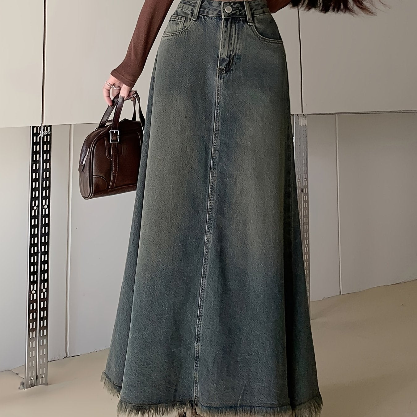 High-Waisted Vintage Denim A-Line Skirt with Frayed Hem, Casual Style, Button Detail, Non-Stretch Fabric, Solid Color, Mermaid Design, Perfect for Spring\u002FSummer\u002FFal
