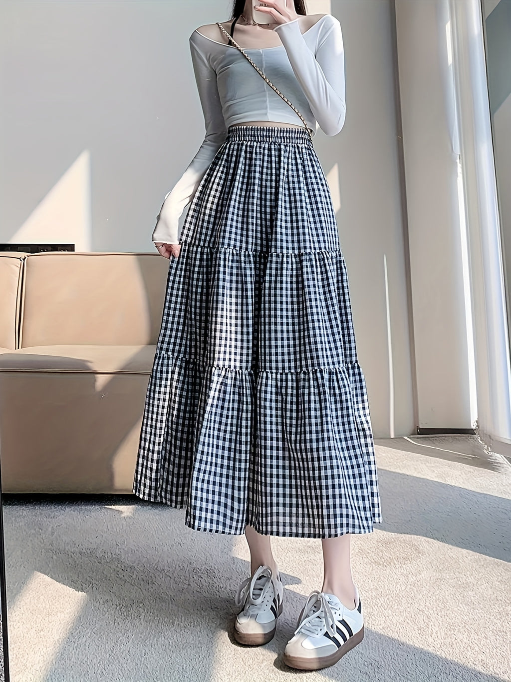 Women's High-Waist Black and White Gingham Pleated Skirt - Slimming A-Line Cut, Casual Summer Style, Lightweight and Breathable Fabric, Perfect for Staircase Outfits or Casual Attire