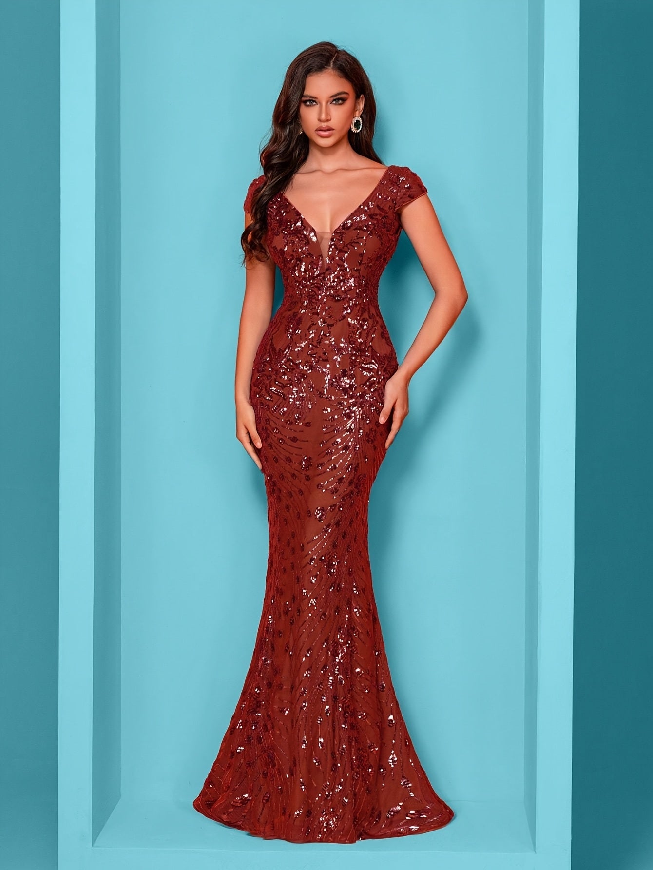 Elegant Beaded V-Neck Sleeveless Tank Fishtail Dress - Luxury Formal Bridesmaid & Evening Gown with Floral Print, Long Train Mermaid Silhouette for Weddings, Parties, Galas - Hand Wash Only, Bridesmaid Dress, Wedding Attire, Sophisticated Craftsmanship