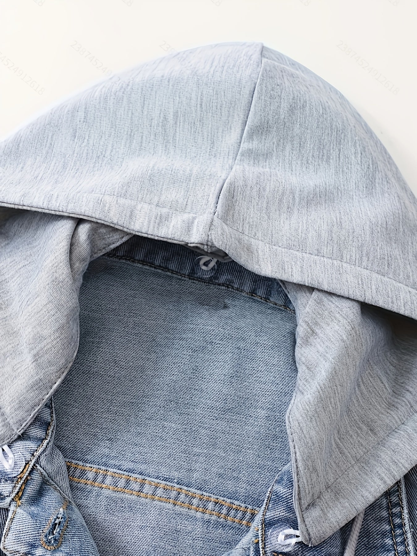 A Loose-Fitting Spring And Autumn Jacket in a Trendy Korean Style, Featuring Versatile Square Slant Pockets, Sleeveless Design, Short Length, And Single-Breasted Closure. The Hood Is Detachable, Making It a Stylish Hoodie Jacket.