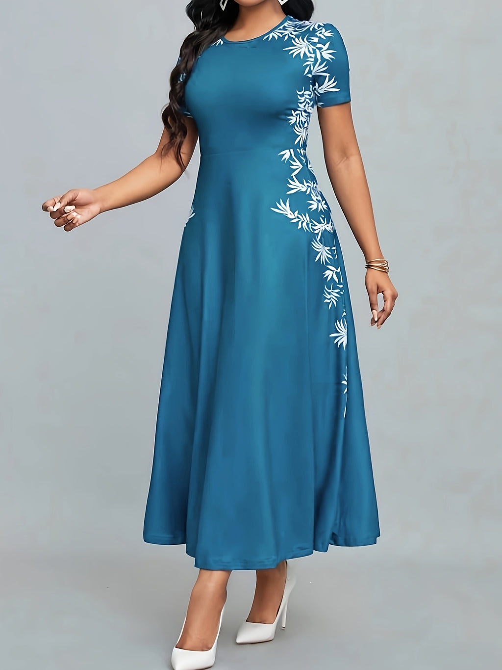 Elegant Printed Polyester Crew Neck Fitted Dress for Adult - Spring\u002FSummer\u002FFall Collection